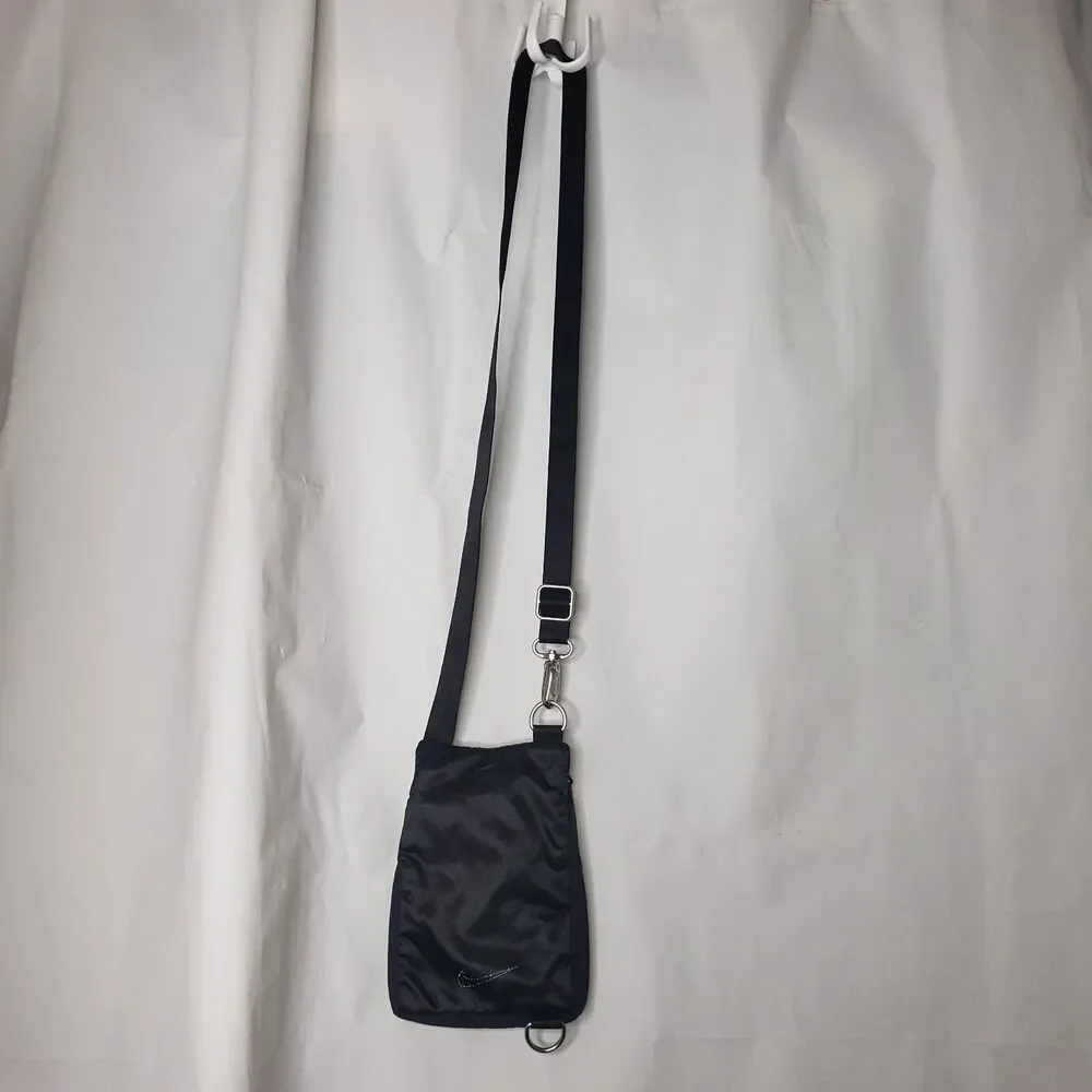 NIKE Air Max Neck Back Black Cross Body Bag